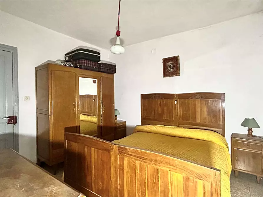 Immagine 10 di Rustico / casale in vendita  in Ponte di Nava 98 a Ormea