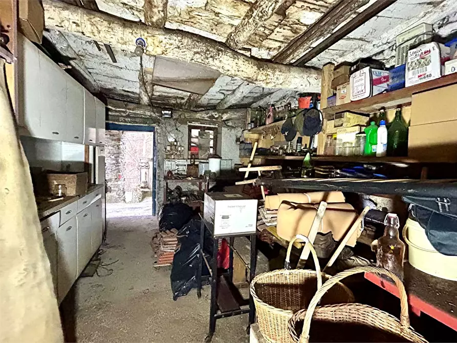 Immagine 22 di Rustico / casale in vendita  in Ponte di Nava 98 a Ormea