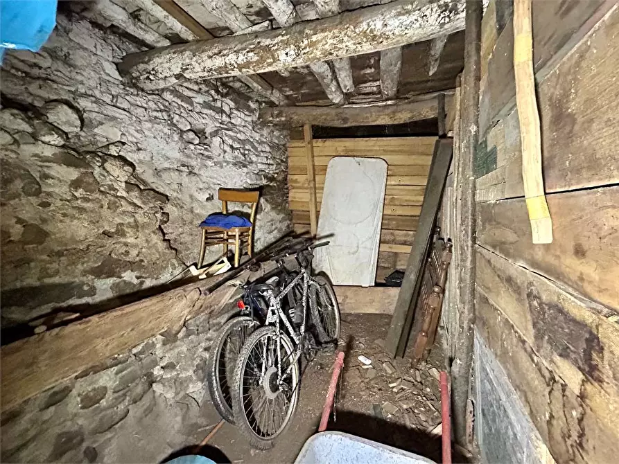 Immagine 23 di Rustico / casale in vendita  in Ponte di Nava 98 a Ormea