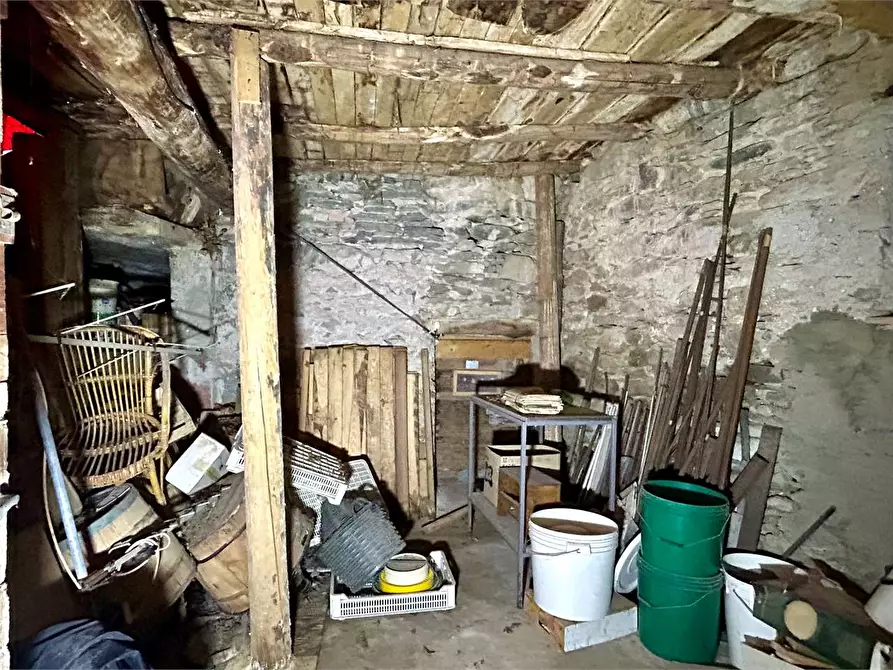 Immagine 21 di Rustico / casale in vendita  in Ponte di Nava 98 a Ormea