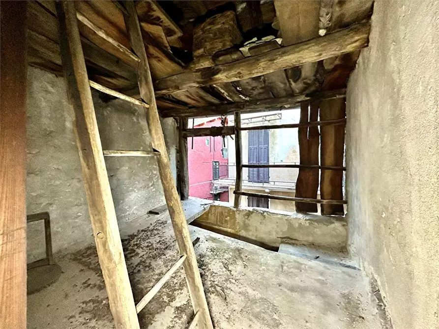 Immagine 15 di Rustico / casale in vendita  in Via Aleramo 10 a Ormea