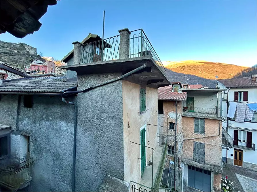 Immagine 21 di Rustico / casale in vendita  in Via Aleramo 10 a Ormea