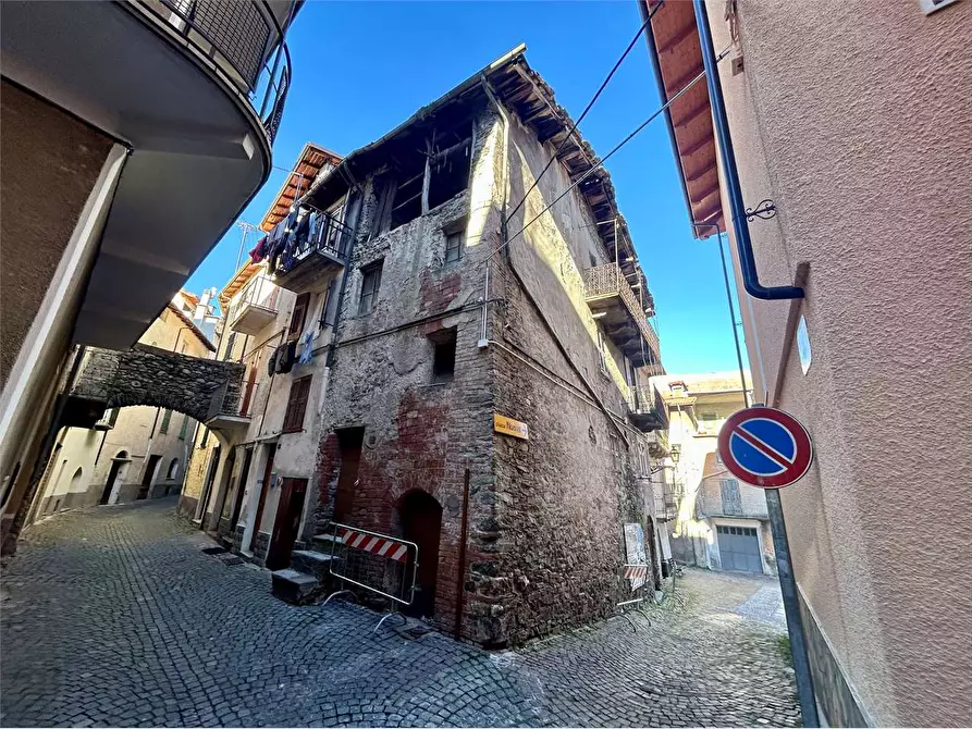 Immagine 29 di Rustico / casale in vendita  in Via Aleramo 10 a Ormea