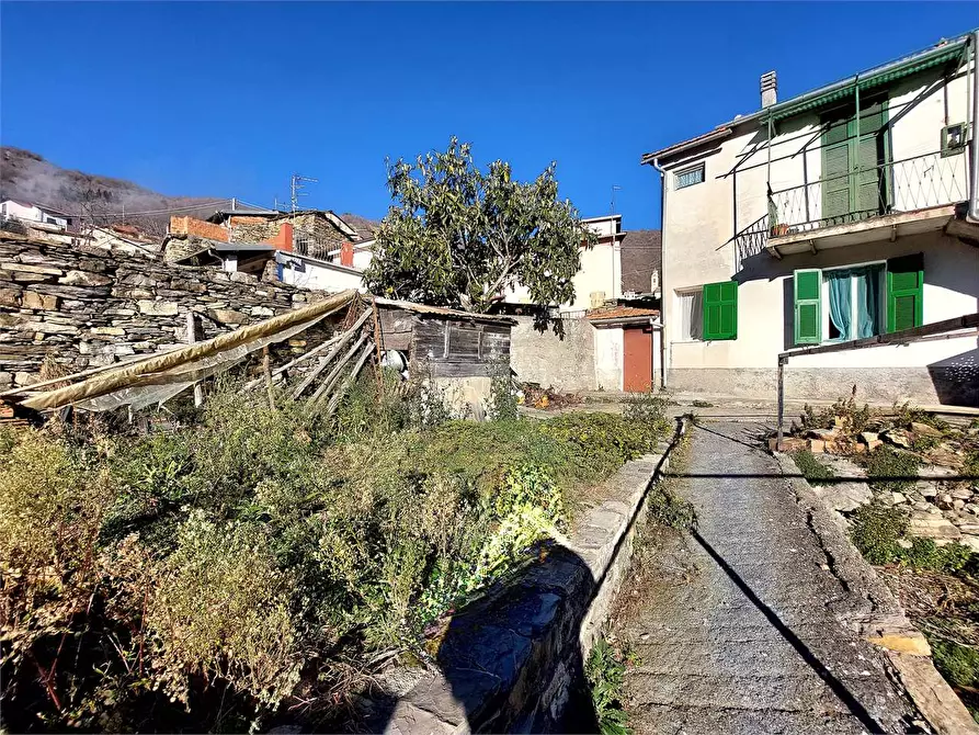 Immagine 24 di Appartamento in vendita  in Via Poggio 23 a Rezzo