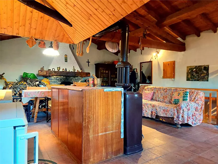 Immagine 11 di Casa indipendente in vendita  in Località Pigheugia a Mendatica