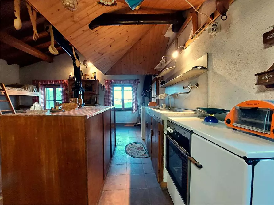 Immagine 14 di Casa indipendente in vendita  in Località Pigheugia a Mendatica