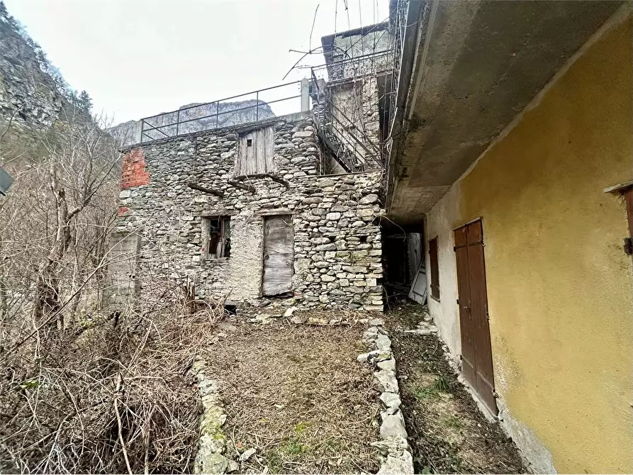 Immagine 33 di Casa indipendente in vendita  in Ponte di Nava  a Ormea