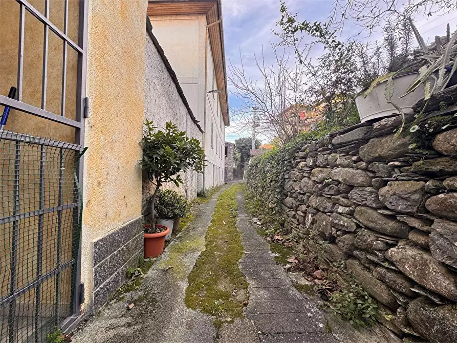 Immagine 50 di Casa indipendente in vendita  in Via Alla Parrocchia 14 a Ranzo