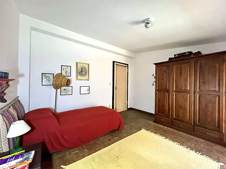 Immagine 28 di Appartamento in vendita  in Viale Novaro 80 a Ormea