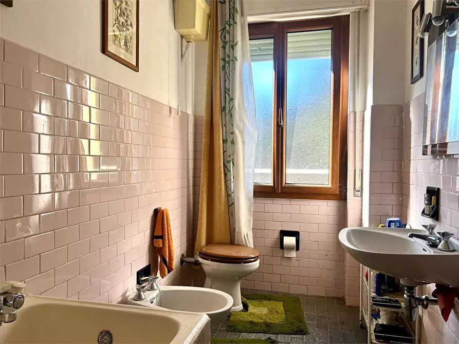 Immagine 31 di Appartamento in vendita  in Viale Novaro 80 a Ormea