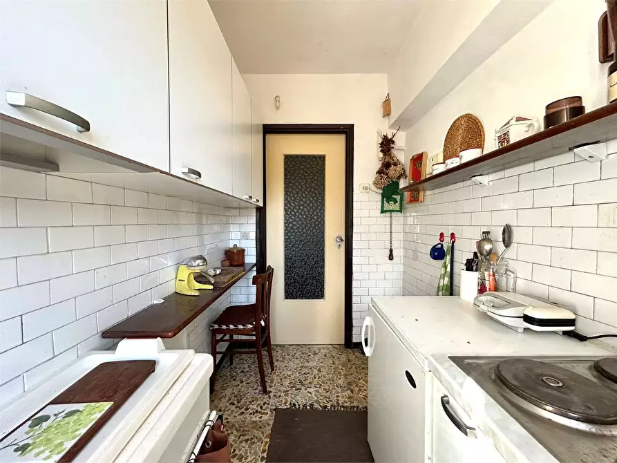 Immagine 20 di Appartamento in vendita  in Viale Novaro 80 a Ormea