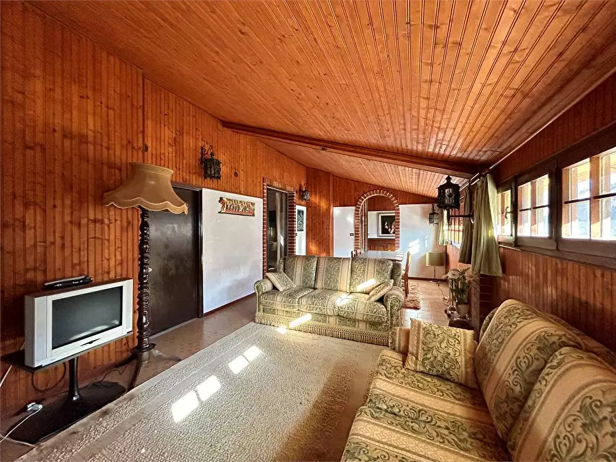 Immagine 5 di Appartamento in vendita  in Viale Novaro 80 a Ormea