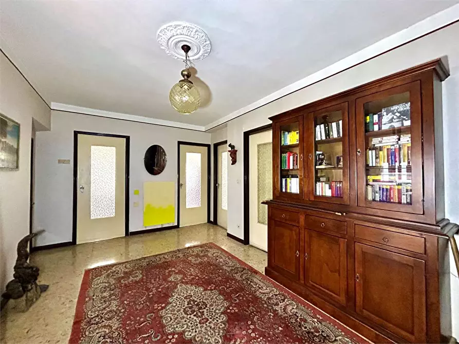 Immagine 16 di Appartamento in vendita  in Viale Novaro 80 a Ormea