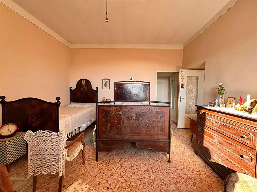 Immagine 18 di Appartamento in vendita  in Piazza Castello  1 a Lucinasco