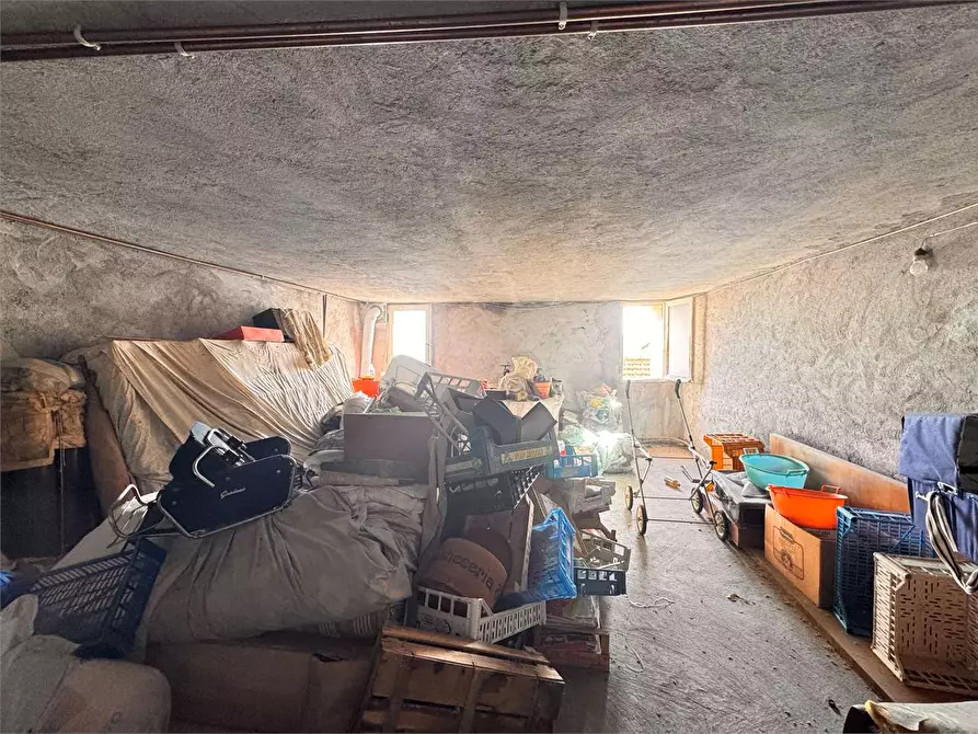 Immagine 15 di Appartamento in vendita  in Piazza Castello  1 a Lucinasco