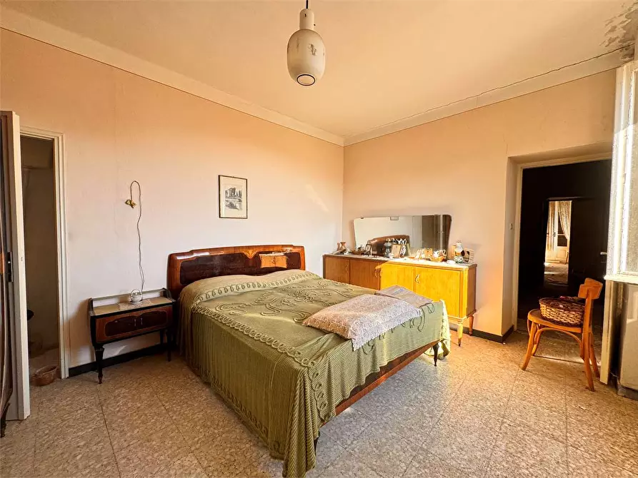 Immagine 28 di Appartamento in vendita  in Piazza Castello  1 a Lucinasco