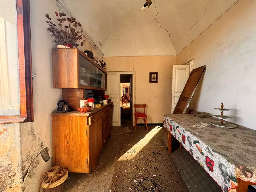 Immagine 29 di Appartamento in vendita  in Piazza Castello  1 a Lucinasco