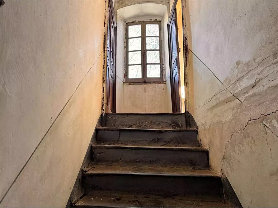 Immagine 19 di Appartamento in vendita  in Piazza Castello  1 a Lucinasco