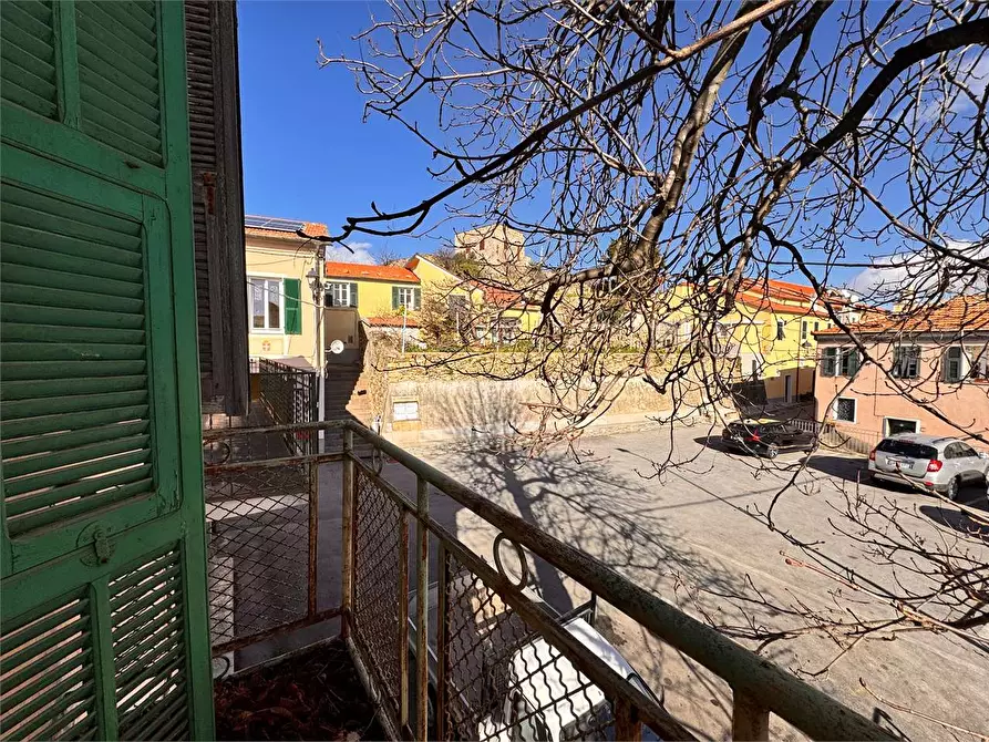 Immagine 32 di Appartamento in vendita  in Piazza Castello  1 a Lucinasco