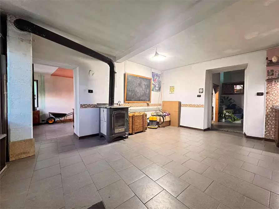 Immagine 25 di Casa indipendente in vendita  in Frazione Vellego 18 a Casanova Lerrone