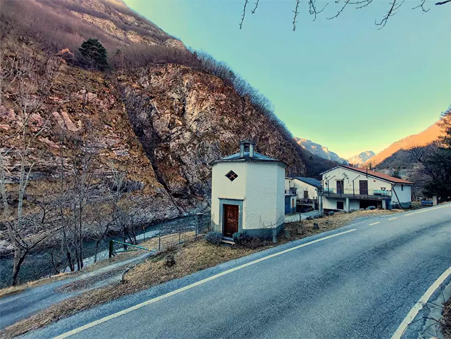 Immagine 1 di Rustico / casale in vendita  in Frazione Ponte di Nava Località Figalli a Ormea