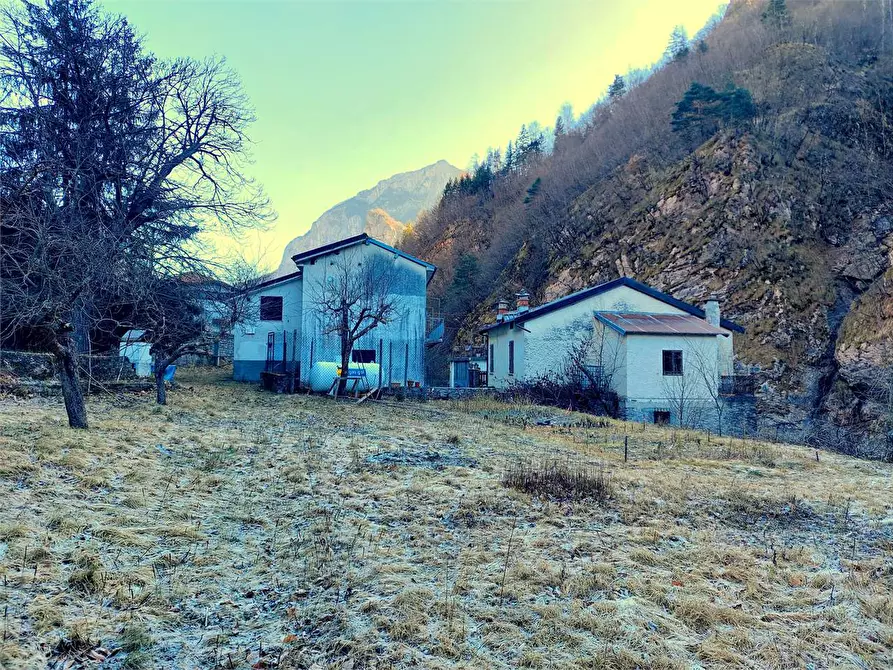 Immagine 106 di Rustico / casale in vendita  in Frazione Ponte di Nava Località Figalli a Ormea