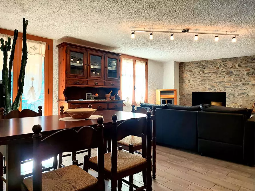 Immagine 21 di Casa indipendente in vendita  in Piazza Pietro Guglieri 1 a Rezzo