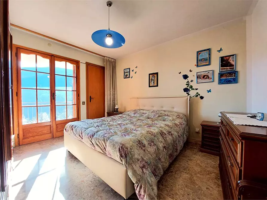 Immagine 35 di Casa indipendente in vendita  in Piazza Pietro Guglieri 1 a Rezzo