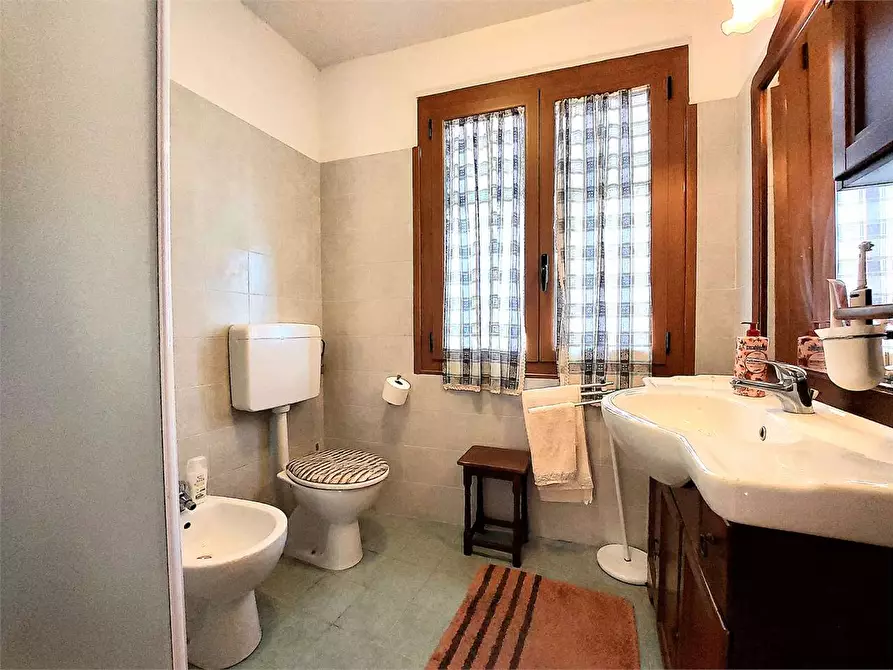 Immagine 32 di Casa indipendente in vendita  in Piazza Pietro Guglieri 1 a Rezzo