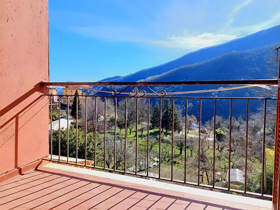 Immagine 42 di Casa indipendente in vendita  in Piazza Pietro Guglieri 1 a Rezzo