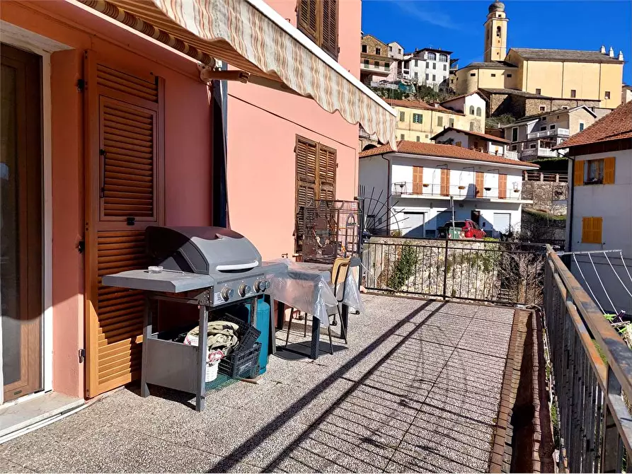 Immagine 16 di Casa indipendente in vendita  in Piazza Pietro Guglieri 1 a Rezzo