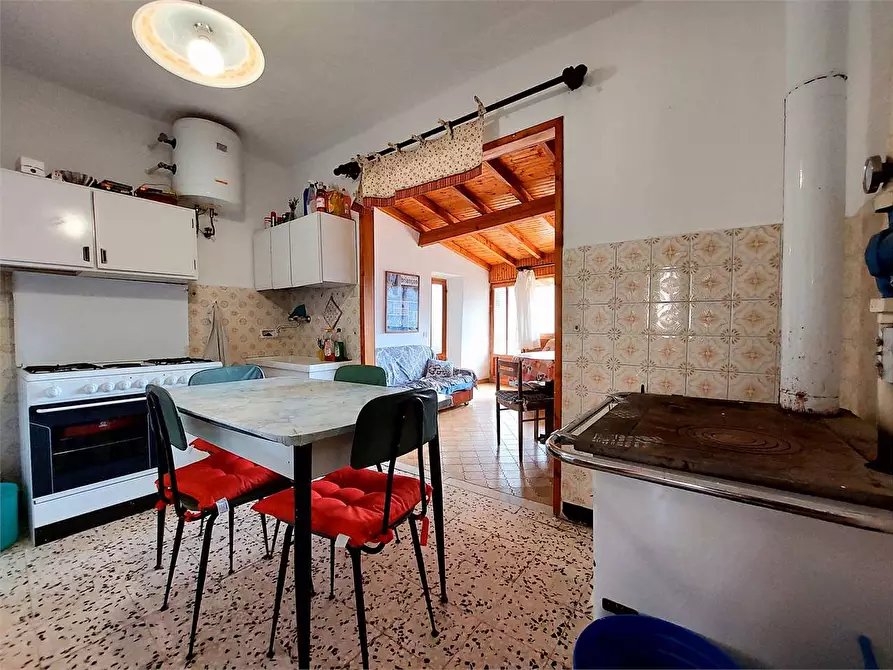 Immagine 2 di Casa indipendente in vendita  in Via Costa 22 a Pornassio