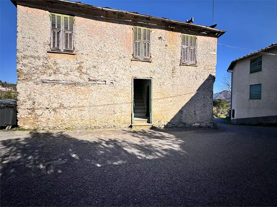 Immagine 8 di Rustico / casale in vendita  in Frazione Lenzari  4 a Vessalico