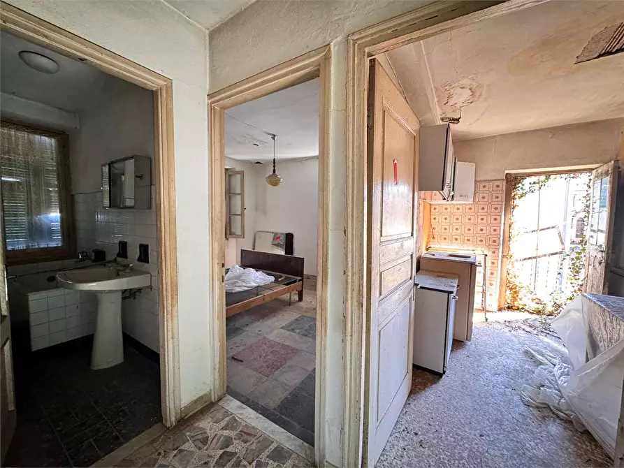 Immagine 10 di Rustico / casale in vendita  in Frazione Lenzari  4 a Vessalico