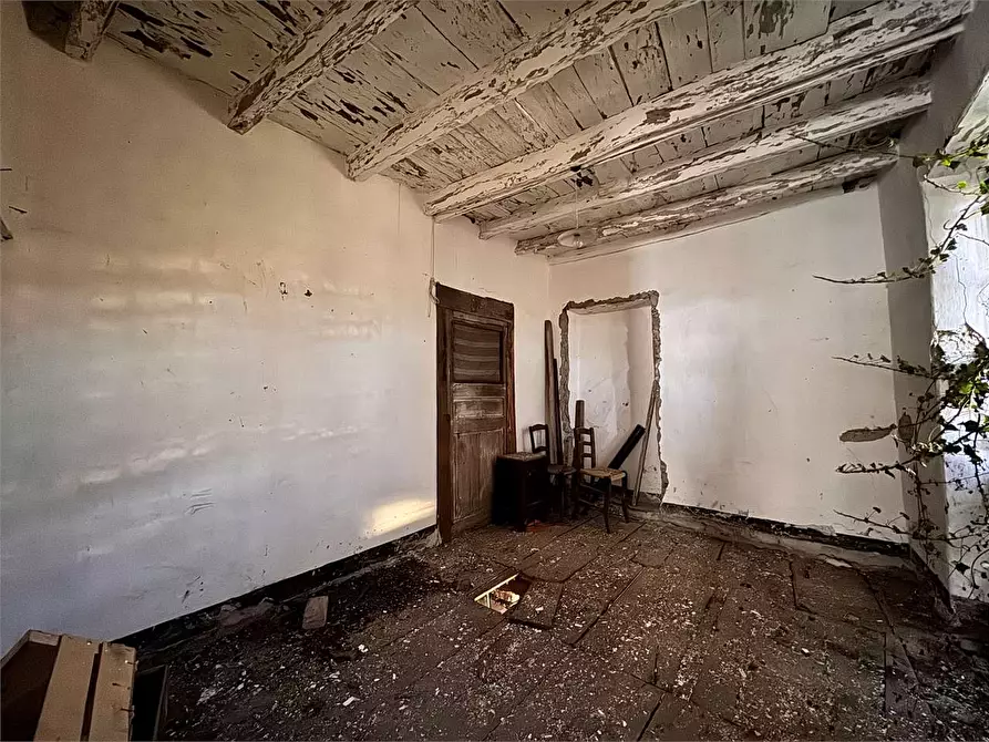 Immagine 18 di Rustico / casale in vendita  in Frazione Lenzari  4 a Vessalico