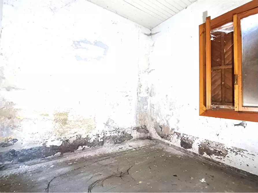 Immagine 43 di Appartamento in vendita  a Ormea