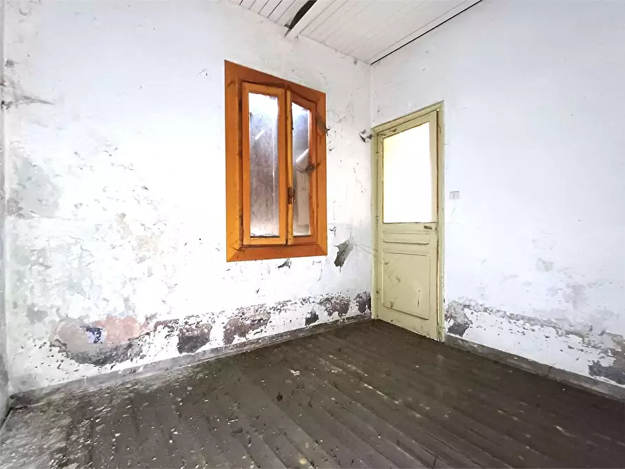 Immagine 72 di Appartamento in vendita  a Ormea