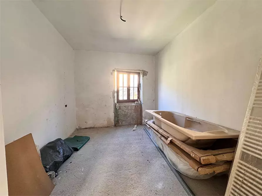 Immagine 22 di Porzione di casa in vendita  in Via Alla Chiesa snc a Pornassio