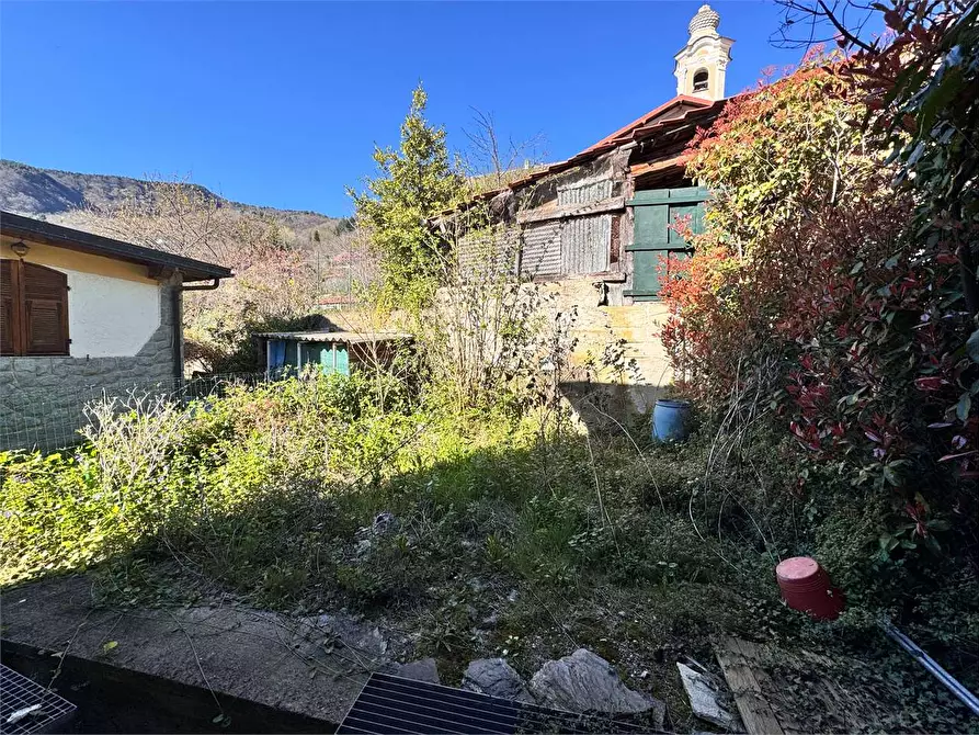Immagine 32 di Porzione di casa in vendita  in Via Alla Chiesa snc a Pornassio