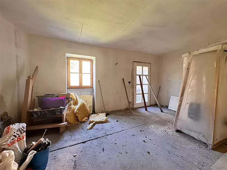 Immagine 29 di Porzione di casa in vendita  in Via Alla Chiesa snc a Pornassio