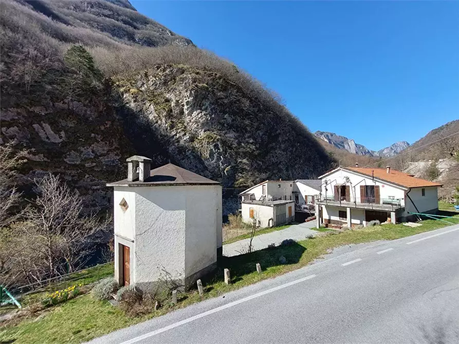 Immagine 118 di Rustico / casale in vendita  in Frazione Ponte di Nava Località Figalli a Ormea