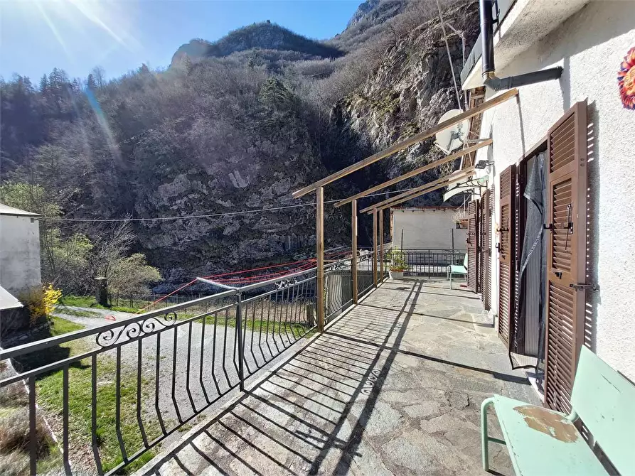 Immagine 14 di Rustico / casale in vendita  in Frazione Ponte di Nava Località Figalli a Ormea