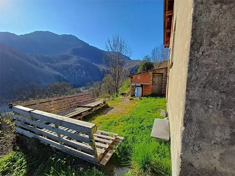 Immagine 1 di Rustico / casale in vendita  in Via Castello s.n.c. a Ormea