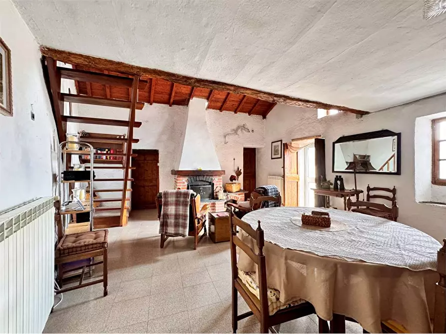 Immagine 9 di Casa indipendente in vendita  in Salita ai prati 2 a Pieve Di Teco