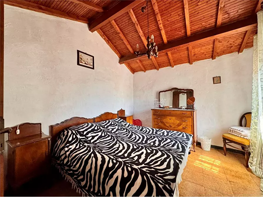 Immagine 30 di Casa indipendente in vendita  in Salita ai prati 2 a Pieve Di Teco