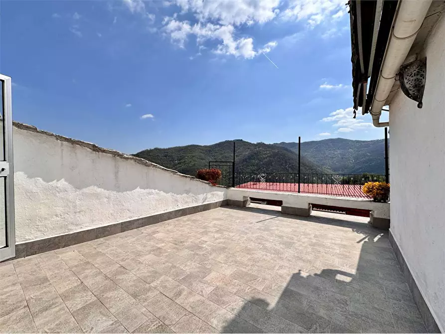 Immagine 9 di Casa indipendente in vendita  in Salita ai prati 2 a Pieve Di Teco