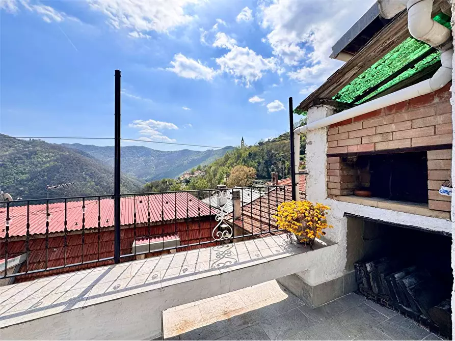 Immagine 6 di Casa indipendente in vendita  in Salita ai prati 2 a Pieve Di Teco