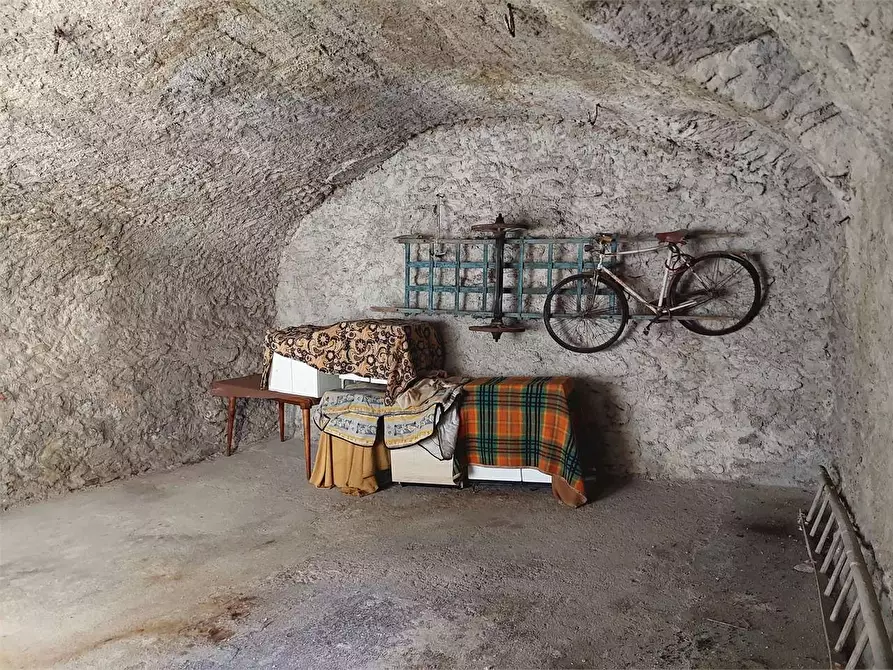 Immagine 3 di Rustico / casale in vendita  in Via delle Alpi a Ormea