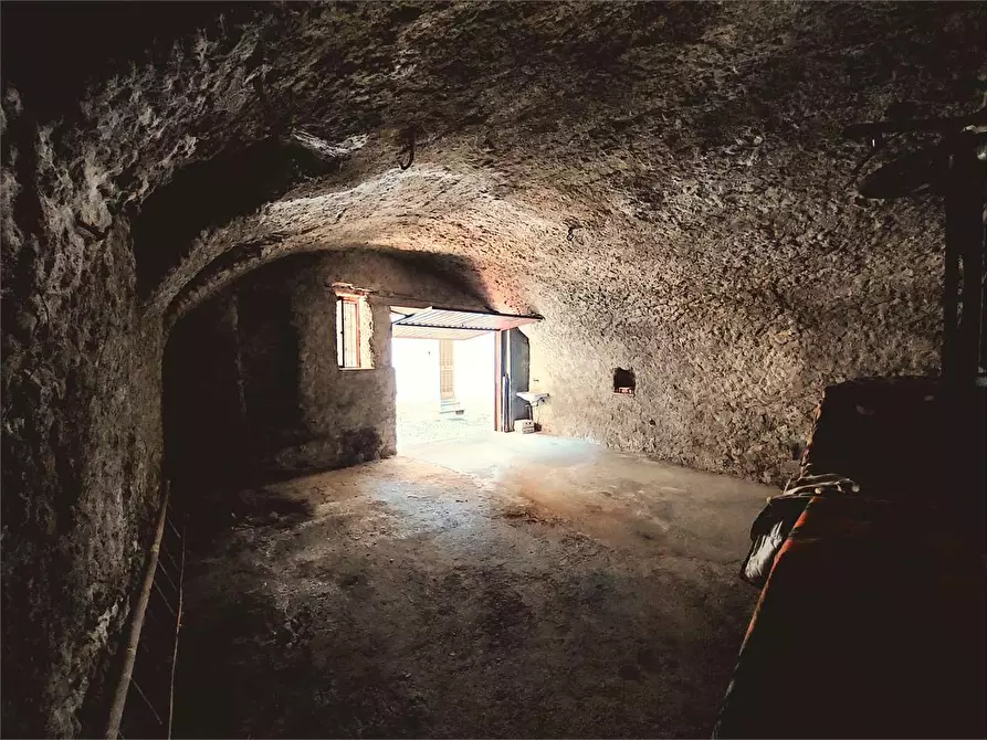 Immagine 4 di Rustico / casale in vendita  in Via delle Alpi a Ormea