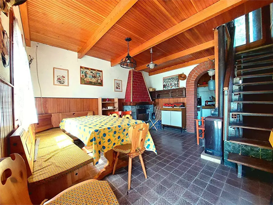 Immagine 12 di Casa indipendente in vendita  in Località Cian Prai a Mendatica